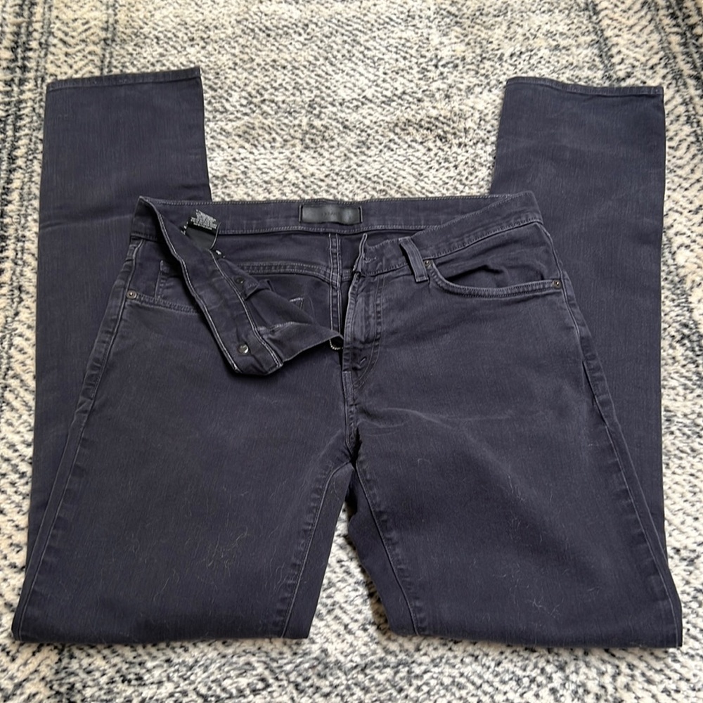 J brand jeans size 30 fit 6’2” build. Stretch material.